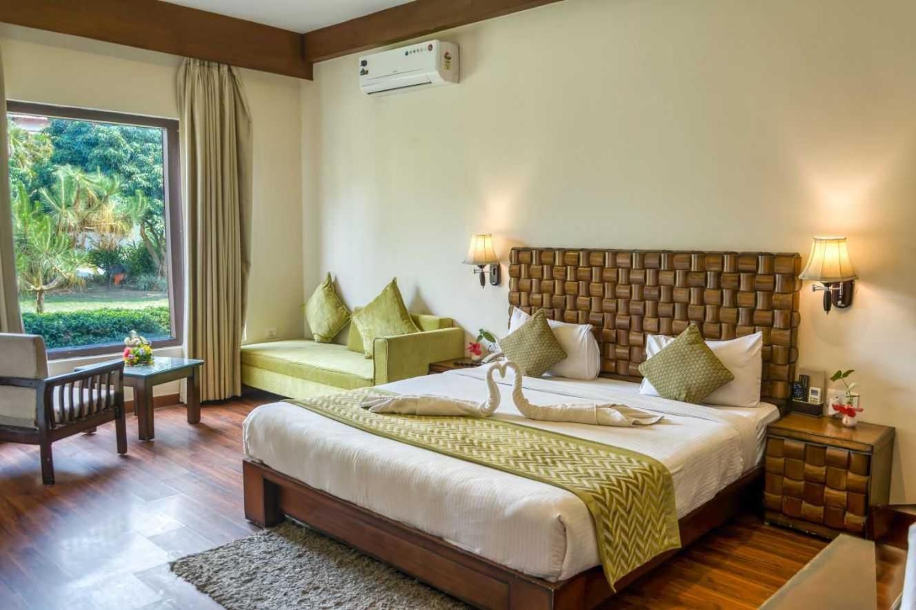 Sunday Alaya Corbett Villa Ramnagar  Bagian luar foto